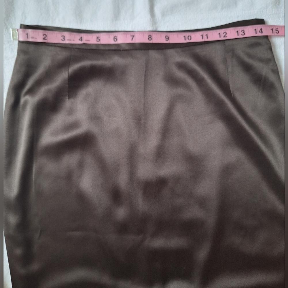 DOLCE& GABBANA Classic Black Pencil Skirt - Picture 4 of 10